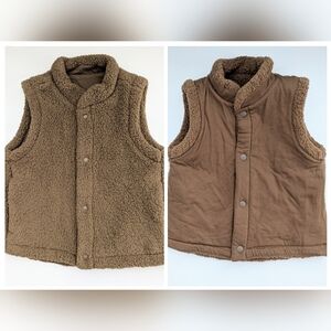 NWT Uniqlo Kids (Size 3) Brown Reversible Indoor/Outdoor Snap-Close Fleece Vest